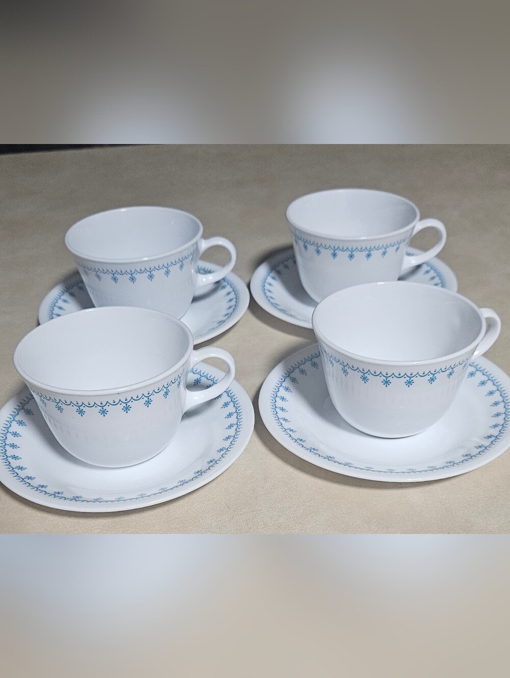 Snowflake Garland Corelle  Teacups and Saucers Set of 4